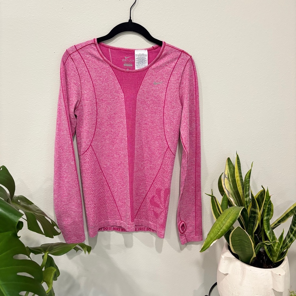 Nike | Fuchsia Long Sleeve Top | Size Small